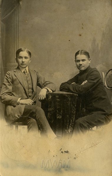 KKE 3948.jpg - Franciszek Kwiatkowski - brat Antoniego, z kolegą, pocz. XX wieku.